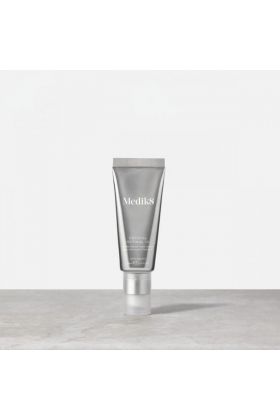 Medik8 CRYSTAL RETINAL 10 Stabilne serum z aldehydem retinowym na noc o dużej mocy 30ml